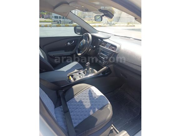 Sahibinden Renault Kadjar 1.5 dCi Touch 2015 Model