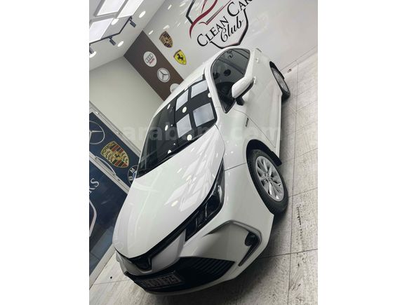 Sahibinden Toyota Corolla 1.8 Hybrid Dream 2019 Model  77.000 km Beyaz