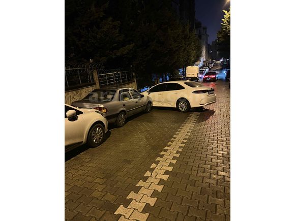 Sahibinden Toyota Corolla 1.8 Hybrid Dream 2019 Model  77.000 km Beyaz