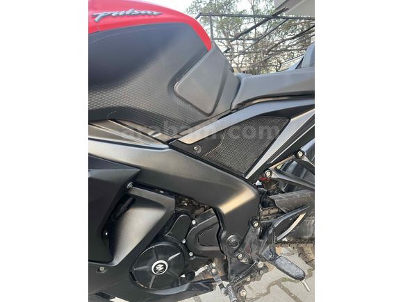 Sahibinden Bajaj Pulsar 200 RS 