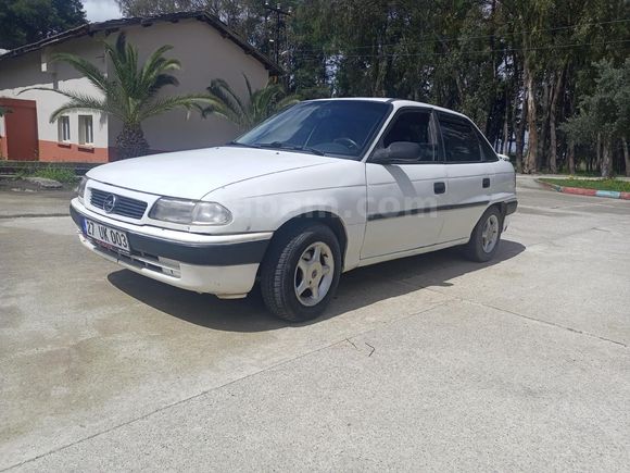 Sahibinden Opel Astra 1.4 Classic 2001 Model