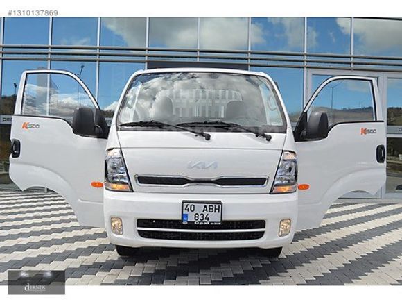 2022 BOYASIZ KIA BONGO K2500 KLIMALI EXTRALI %20 KDV Lİ ORJINAL