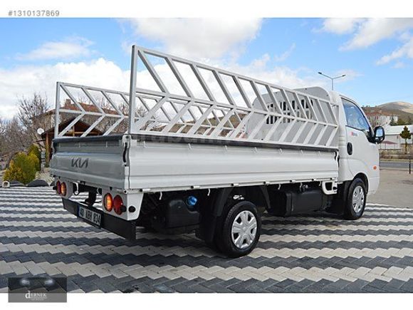 2022 BOYASIZ KIA BONGO K2500 KLIMALI EXTRALI %20 KDV Lİ ORJINAL