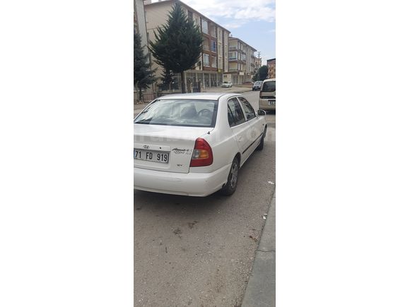  13 yillik Sahibinden Hyundai Accent 1.5 GLS 2003 Model 