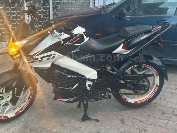 Sahibinden Bajaj Pulsar 200 NS ABS