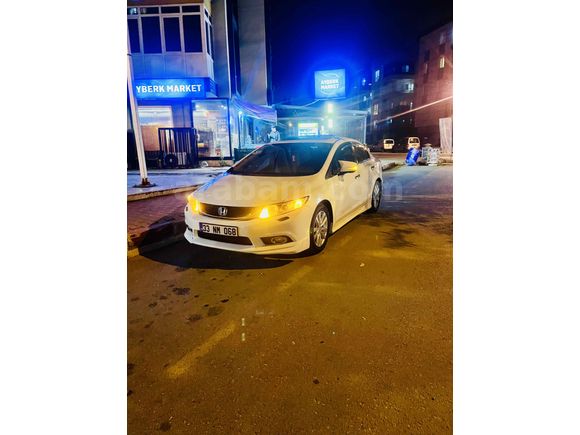 Sahibinden Honda Civic 1.6i VTEC Eco Elegance 2012 Model 40.YIL 