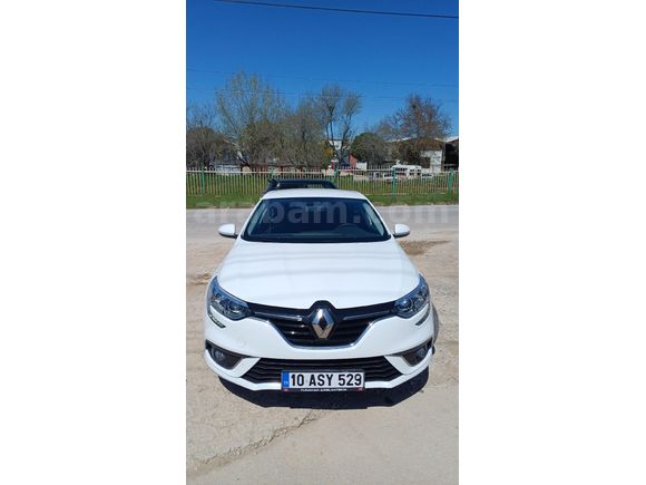 Sahibinden Renault Megane 1.3 TCe Joy 2020 Model