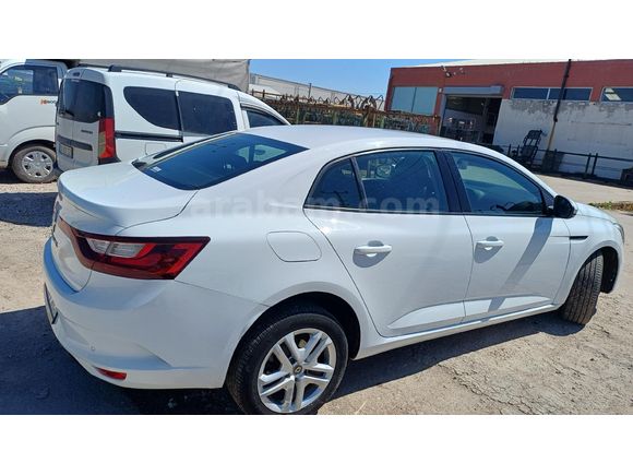Sahibinden Renault Megane 1.3 TCe Joy 2020 Model