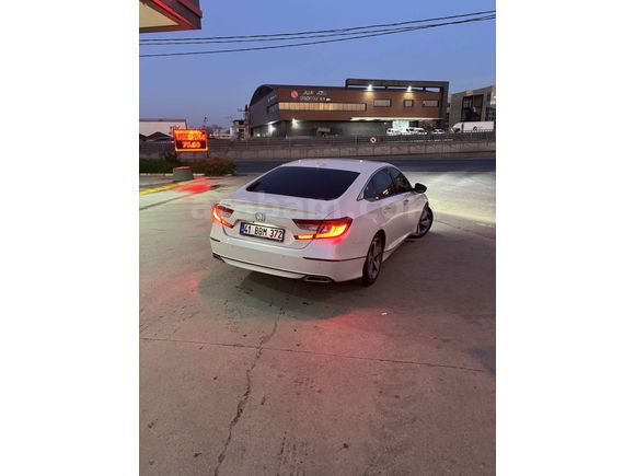 Sahibinden Honda Accord 1.5 VTEC Executive Plus 2022 Model 