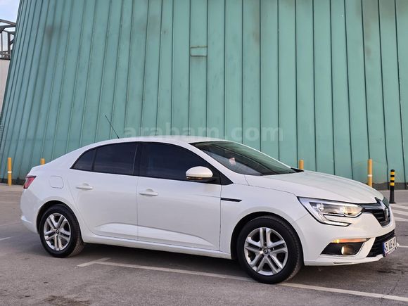 DÜŞÜK KM MEGANE 4