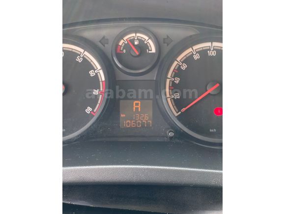 Sahibinden Opel Corsa 1.2 Twinport Essentia 2013 Model 