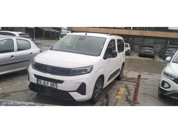 Sahibinden Opel Combo 1.5 CDTI Edition 2024 Model  21000 km Beyaz