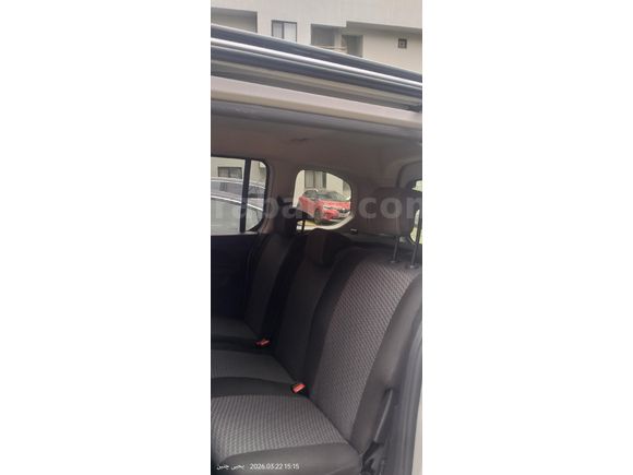 Sahibinden Opel Combo 1.5 CDTI Edition 2024 Model  21000 km Beyaz