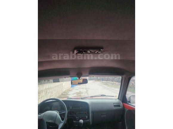 TAKASA AÇIK 1991 HILUX TEK ÇEKER