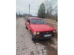 TAKASA AÇIK 1991 HILUX TEK ÇEKER