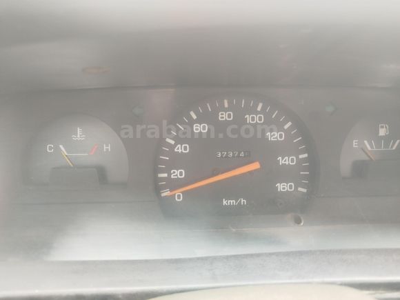 TAKASA AÇIK 1991 HILUX TEK ÇEKER