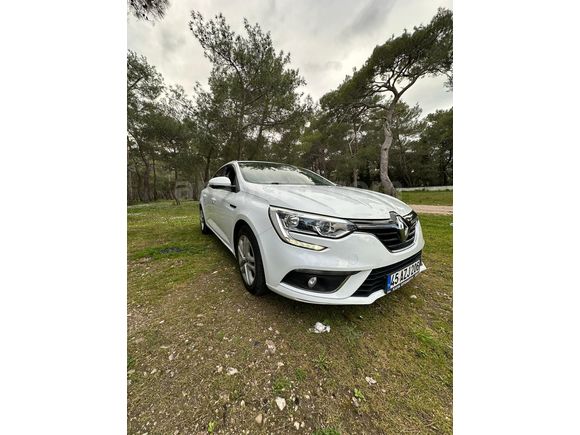 Sahibinden Renault Megane 1.3 TCe Joy 2019 Model