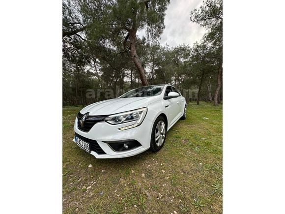 Sahibinden Renault Megane 1.3 TCe Joy 2019 Model