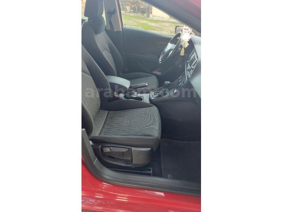 Sahibinden Seat Leon 1.2 TSI Style 2015 Model  143.000 km Kırmızı