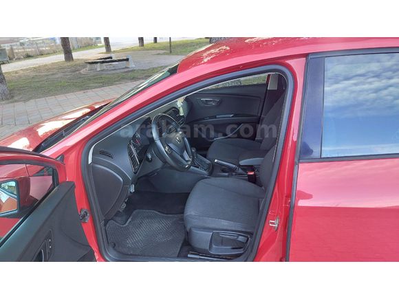 Sahibinden Seat Leon 1.2 TSI Style 2015 Model  143.000 km Kırmızı