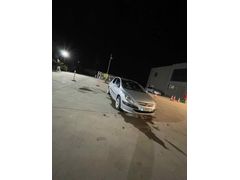 Acil satılık  temiz aile aracı pazarıksız 