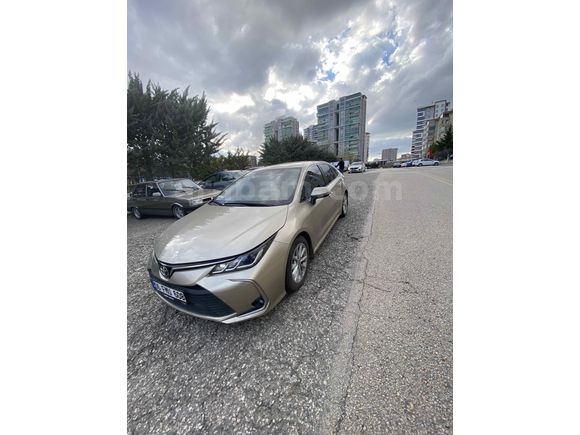Sahibinden Toyota Corolla 1.5 Dream 2022 Model 