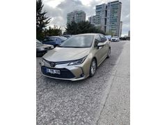 Sahibinden Toyota Corolla 1.5 Dream 2022 Model 