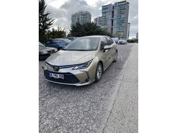 Sahibinden Toyota Corolla 1.5 Dream 2022 Model 