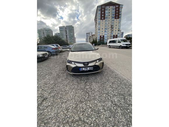 Sahibinden Toyota Corolla 1.5 Dream 2022 Model 