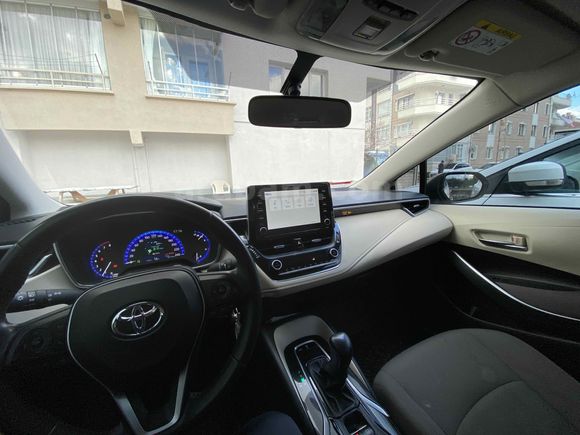 Sahibinden Toyota Corolla 1.5 Dream 2022 Model 