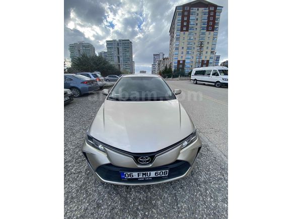 Sahibinden Toyota Corolla 1.5 Dream 2022 Model 