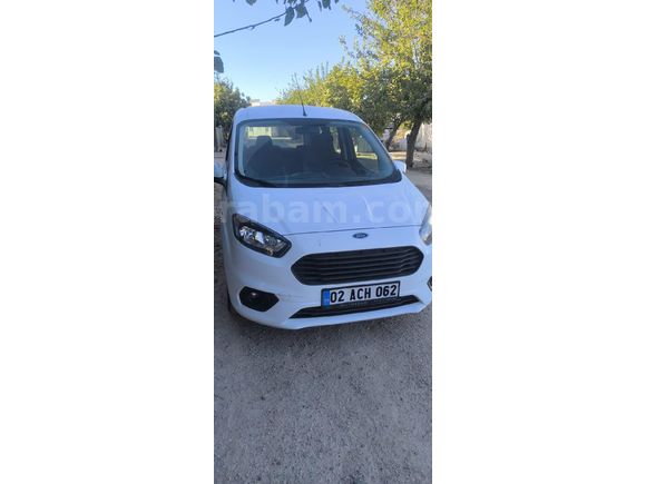 Sahibinden Ford Tourneo Courier 1.5 TDCi Delux 2022 Model