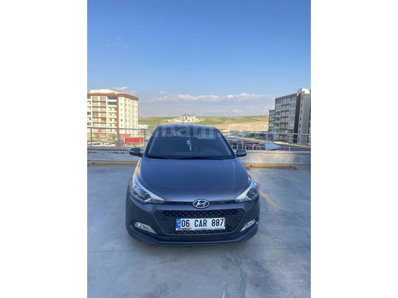 Sahibinden Hyundai i20 1.4 MPI Elite 2015 Model 