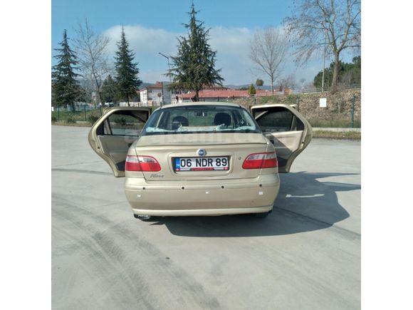Sahibinden Fiat Albea 1.2 Active 2005 Model  320.000 km Bej