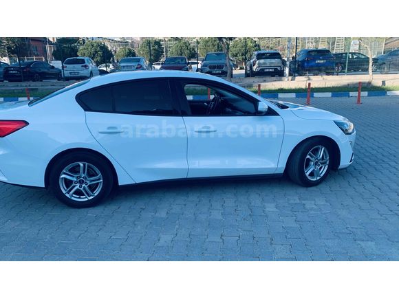 Sahibinden Ford Focus 1.5 TDCi Trend X 2021 Model 