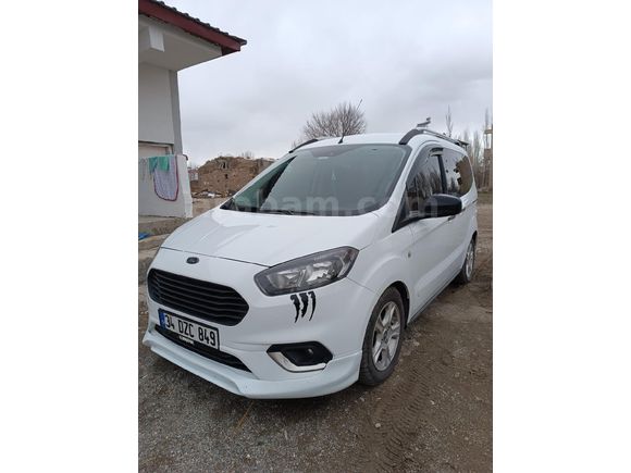 Sahibinden Ford Tourneo Courier 1.5 TDCi Delux 2021 Model  105.000 km Beyaz