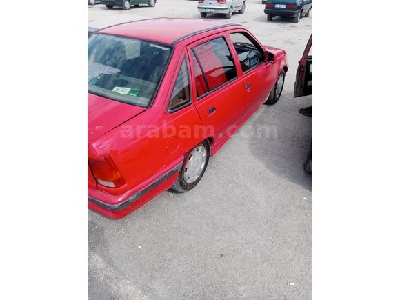 Sahibinden Opel Kadett 1.6 1990 Model Elazığ