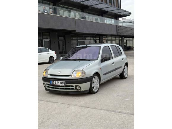 MASRAFSIZ-SAF BENZİNLİ-SANRUFLU-EN TUTULAN MOTOR