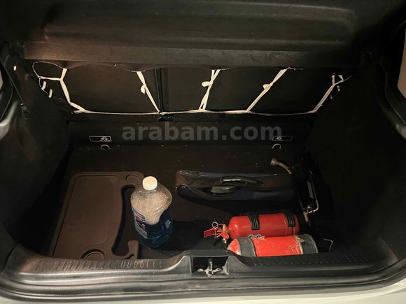 Sahibinden Renault Clio 1.5 dCi Joy 2015 Model Beyaz