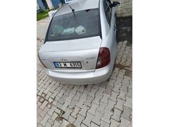 Sahibinden Hyundai Accent Era 1.5 CRDi-VGT Team 2010 Model 5438443513 iletişime geçebilir.
