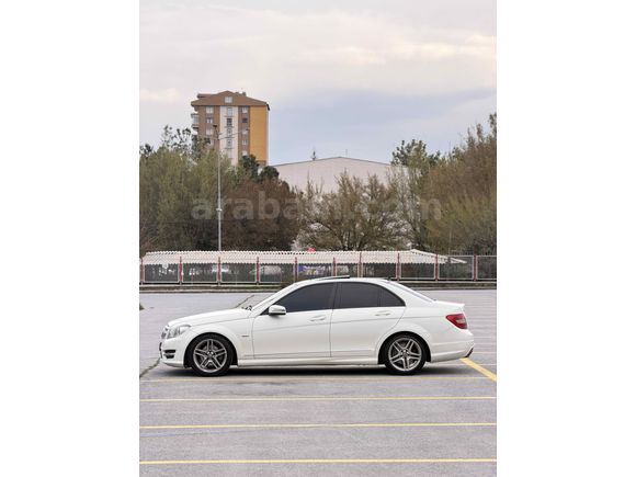 SAHİBİNDEN HATASIZ TEMİZ C180 AMG CAM TAVAN 