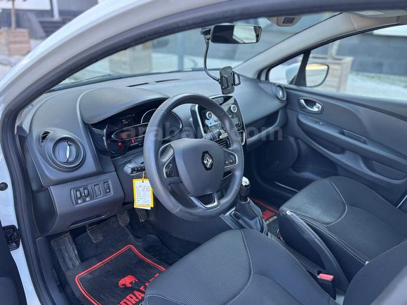 Sahibinden Renault Clio 0.9 TCe Joy 2019 Model 