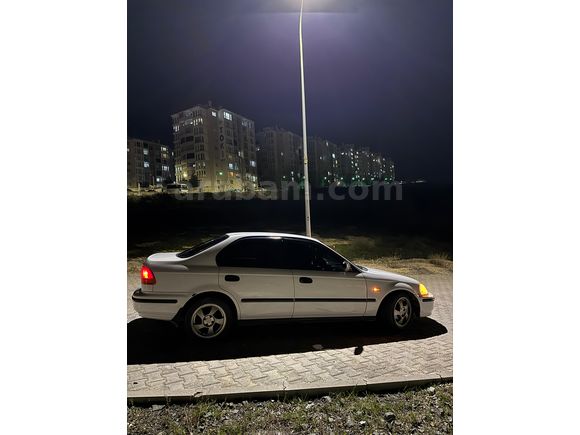 Sahibinden Honda Civic 1.4 i S 1998 Model
