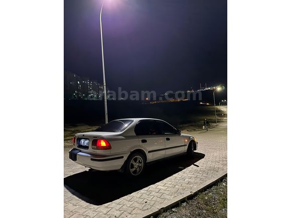 Sahibinden Honda Civic 1.4 i S 1998 Model