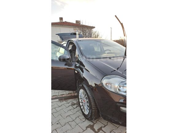 Sahibinden Fiat Punto EVO 1.4 DEĞİŞENSİZ TRAMERSİZ