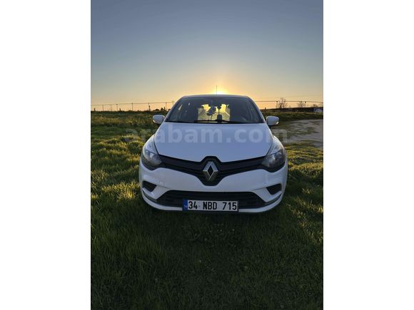 Sahibinden Acil Satılık Renault Clio 0.9 TCe Sport Tourer Touch 2020 Model 
