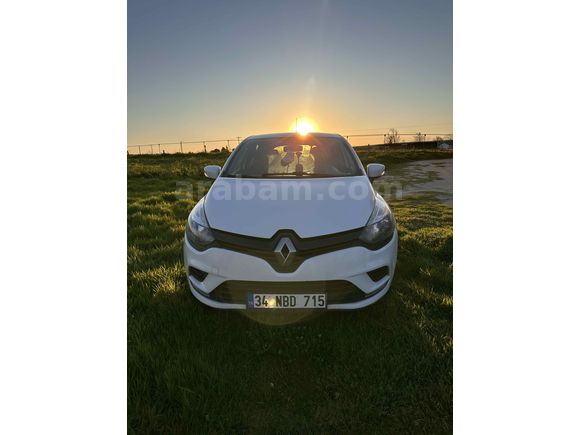 Sahibinden Acil Satılık Renault Clio 0.9 TCe Sport Tourer Touch 2020 Model 