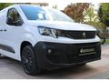 DCar Otomotiv'den %1,99 Kredi ve %20 Faturalı PARTNER Maxi Van