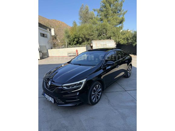 Sahibinden Renault Megane 1.3 TCe Icon 2025 Model (ACİL)