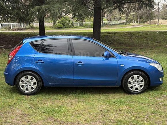 DEĞİŞENSİZ BAKIMLI TERTEMİZ HYUNDAI İ30 6 İLERİ